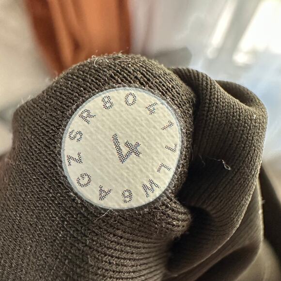 Lululemon Wunder Under Crop High Rise Full-On Luxtreme 21" Dark Olive Sz 4 - Picture 6 of 8